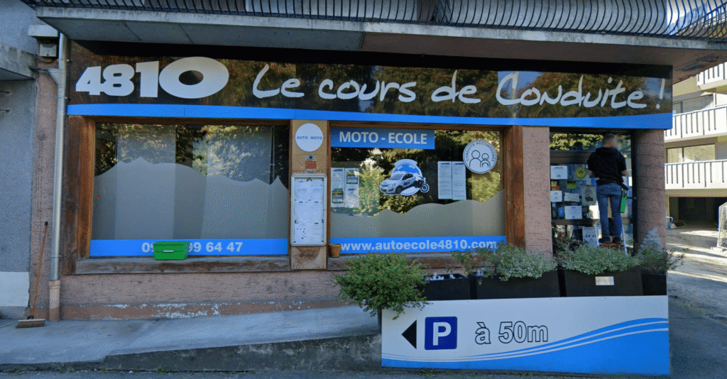4810 - Façade de l'auto école
